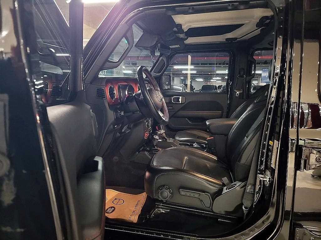 지프 글래디에이터 3.6 루비콘 4WD 이미지 7