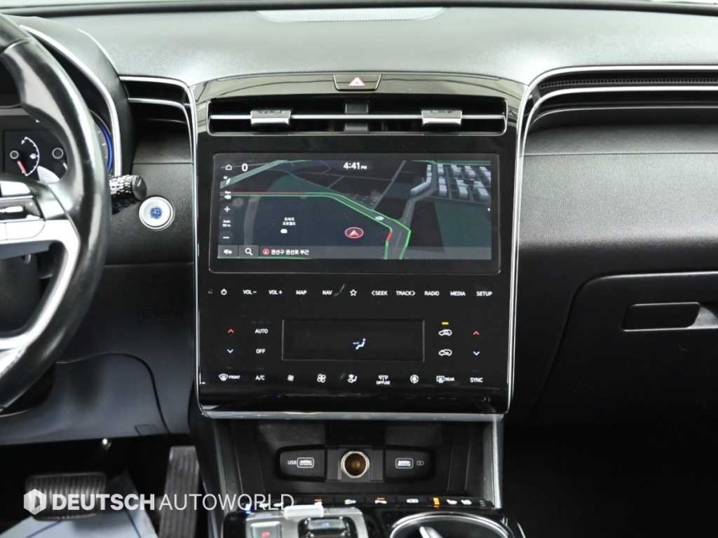 현대 투싼 투싼 (NX4) 디젤 2.0 4WD 프리미엄 이미지 14