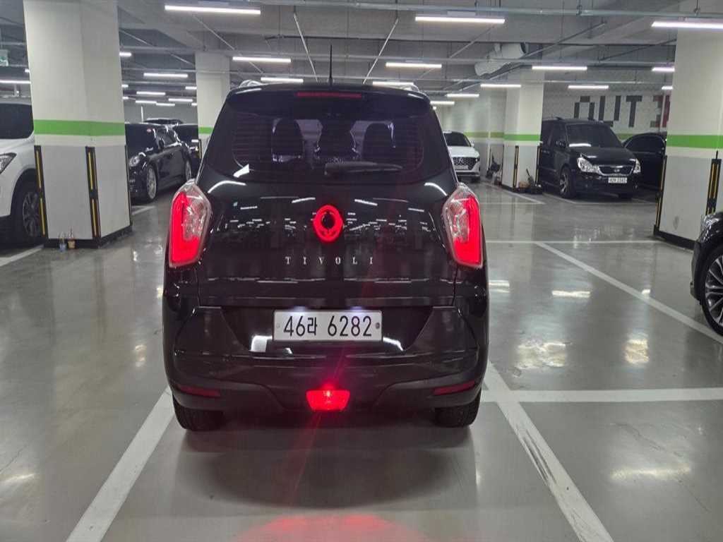 KG모빌리티(쌍용) 티볼리 가솔린 2WD 1.6 VX 이미지 4
