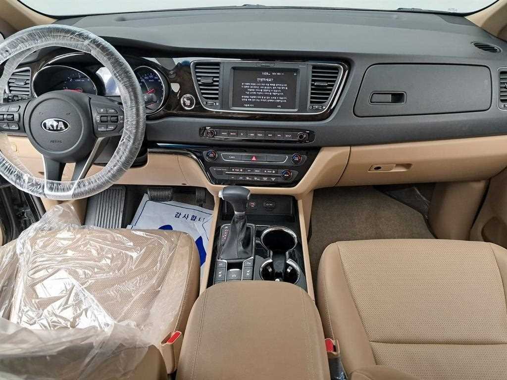 기아 카니발 더 뉴 카니발 디젤 9인승 프레스티지 이미지 6
