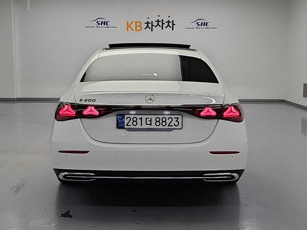 벤츠 E 클래스 E-클래스 W214 E200 아방가르드 이미지 3