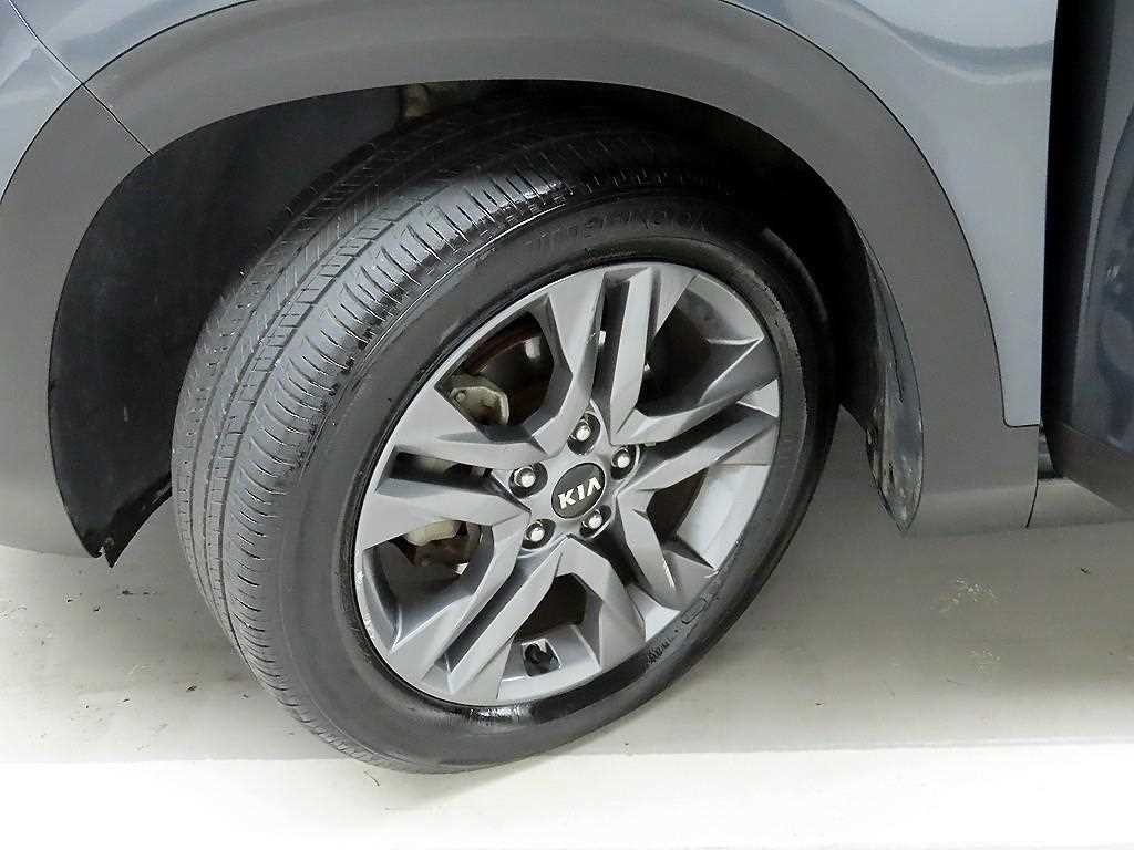기아 셀토스 디젤 1.6 2WD 프레스티지 이미지 19