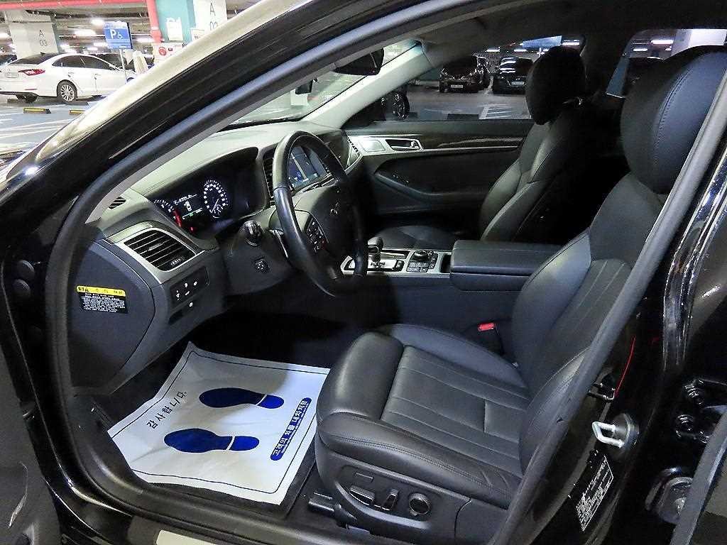 제네시스 G80 3.3 GDI AWD 프리미엄 럭셔리 이미지 6