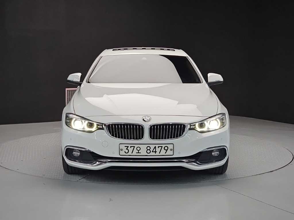 BMW 4시리즈 4시리즈 (F32) 420i 그란쿠페 럭셔리 이미지 2
