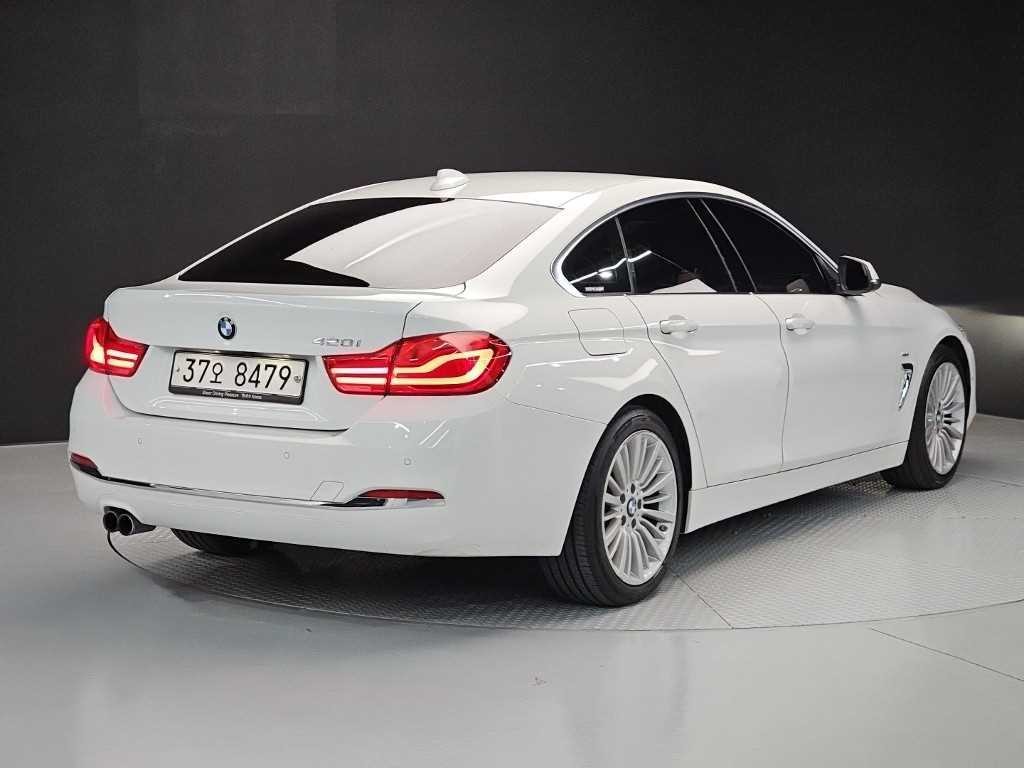 BMW 4시리즈 4시리즈 (F32) 420i 그란쿠페 럭셔리 이미지 4