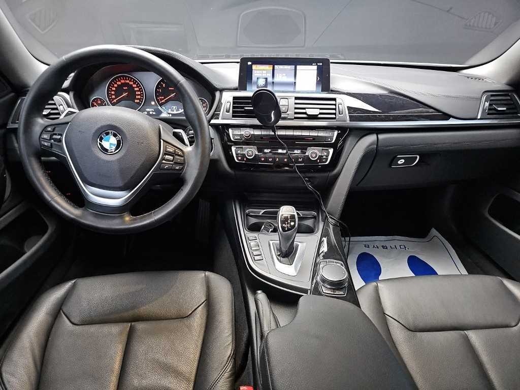 BMW 4시리즈 4시리즈 (F32) 420i 그란쿠페 럭셔리 이미지 7