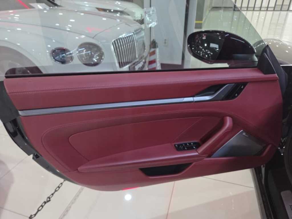 포르쉐 911 911(992) 카레라 4S 카브리올레 이미지 5