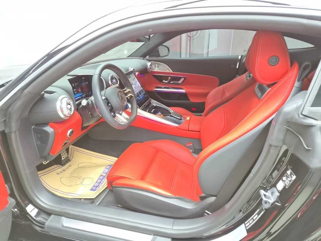 벤츠 AMG GT 55 4MATIC+ 쿠페 이미지 5