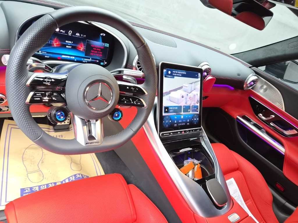 벤츠 AMG GT 55 4MATIC+ 쿠페 이미지 7