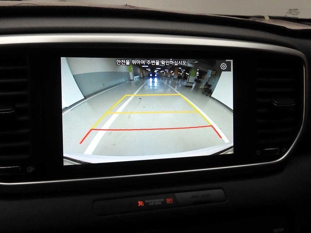 기아 스포티지 스포티지 더 볼드 1.6 디젤 2WD 프레스티지 이미지 13