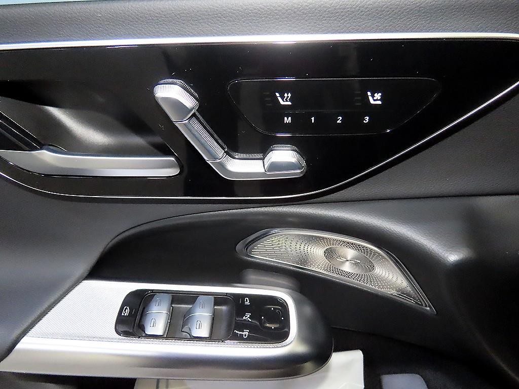 벤츠 E 클래스 E-클래스 W214 E300 4MATIC 익스클루시브 이미지 14