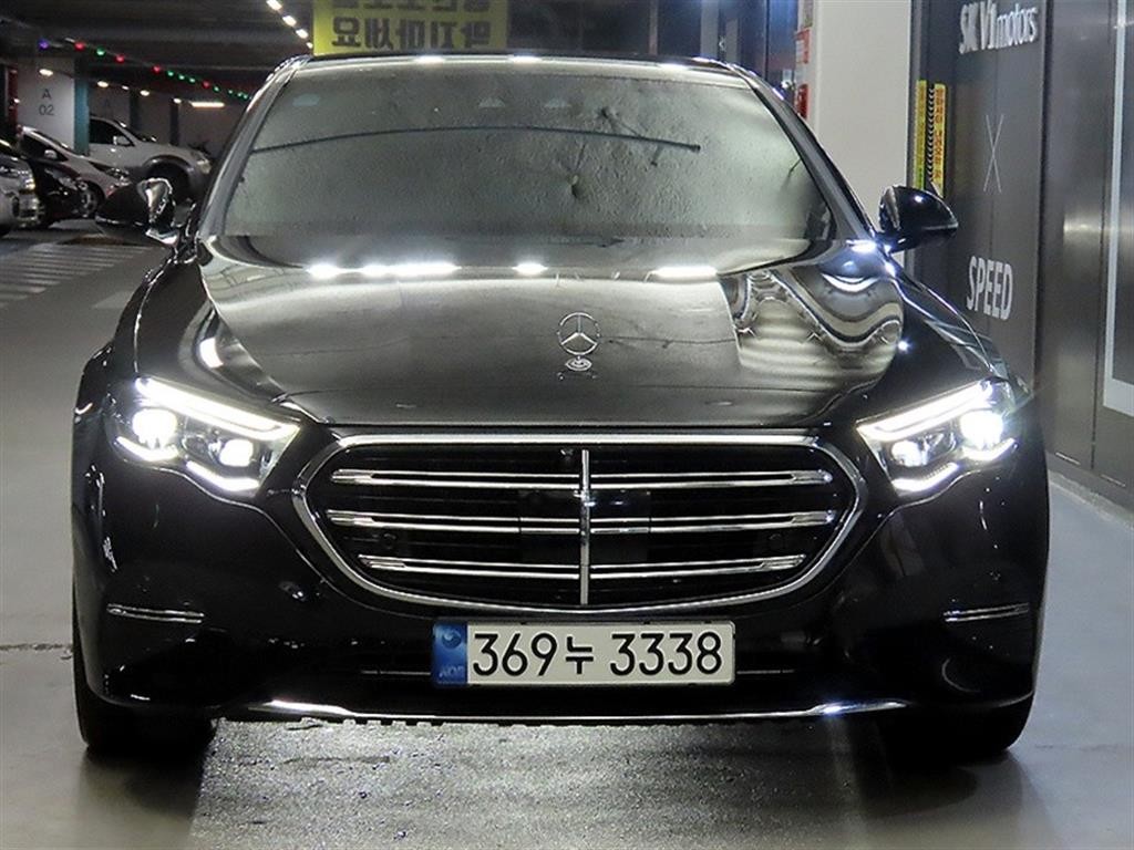 벤츠 E 클래스 E-클래스 W214 E300 4MATIC 익스클루시브 이미지 2