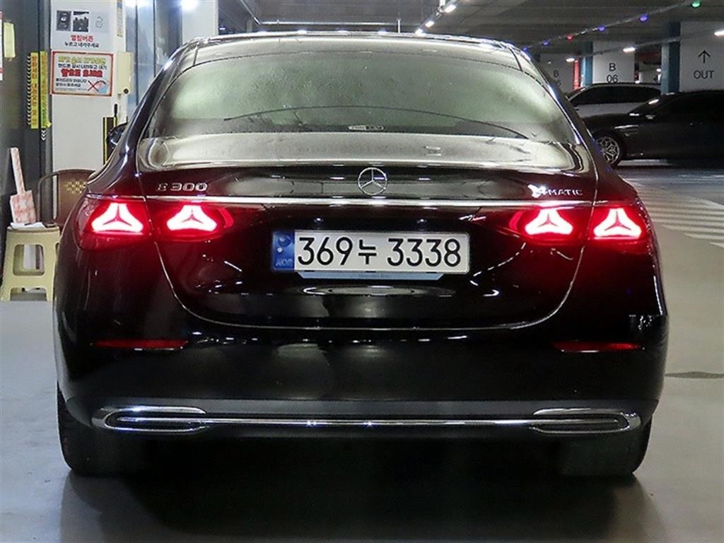 벤츠 E 클래스 E-클래스 W214 E300 4MATIC 익스클루시브 이미지 5
