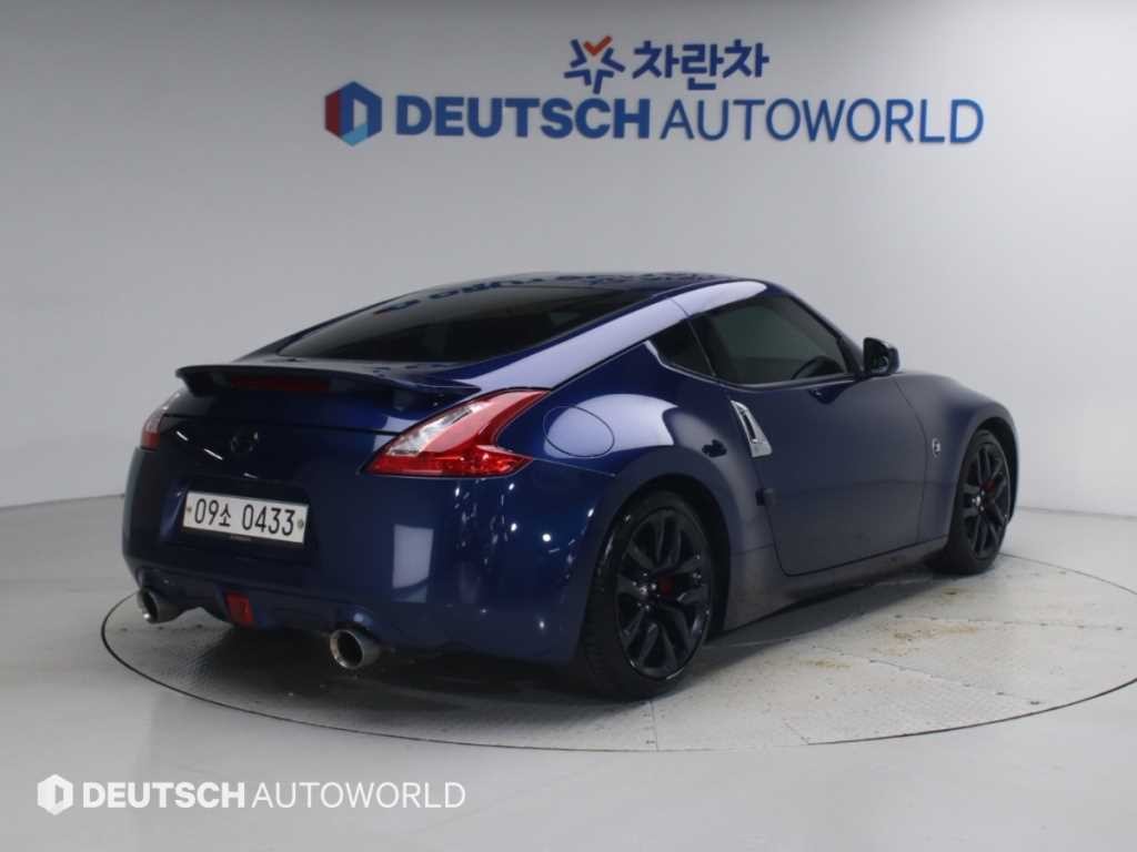 닛산 Z 370Z 쿠페 이미지 2