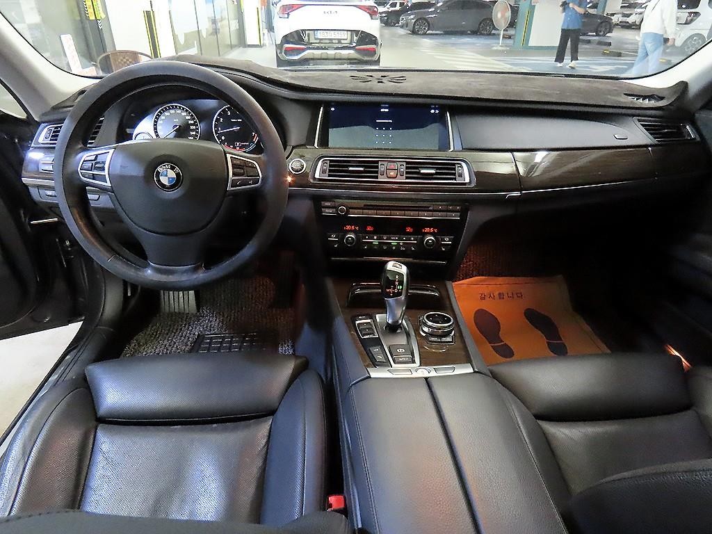 BMW 7시리즈 7시리즈 (F01) 750 Li 이미지 10