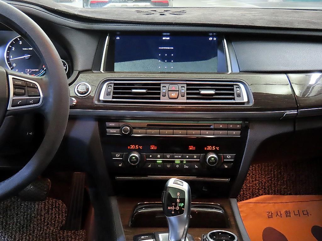 BMW 7시리즈 7시리즈 (F01) 750 Li 이미지 11