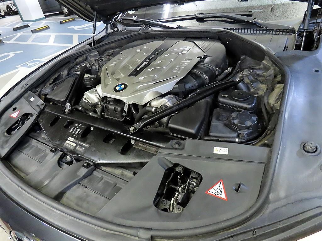 BMW 7시리즈 7시리즈 (F01) 750 Li 이미지 19