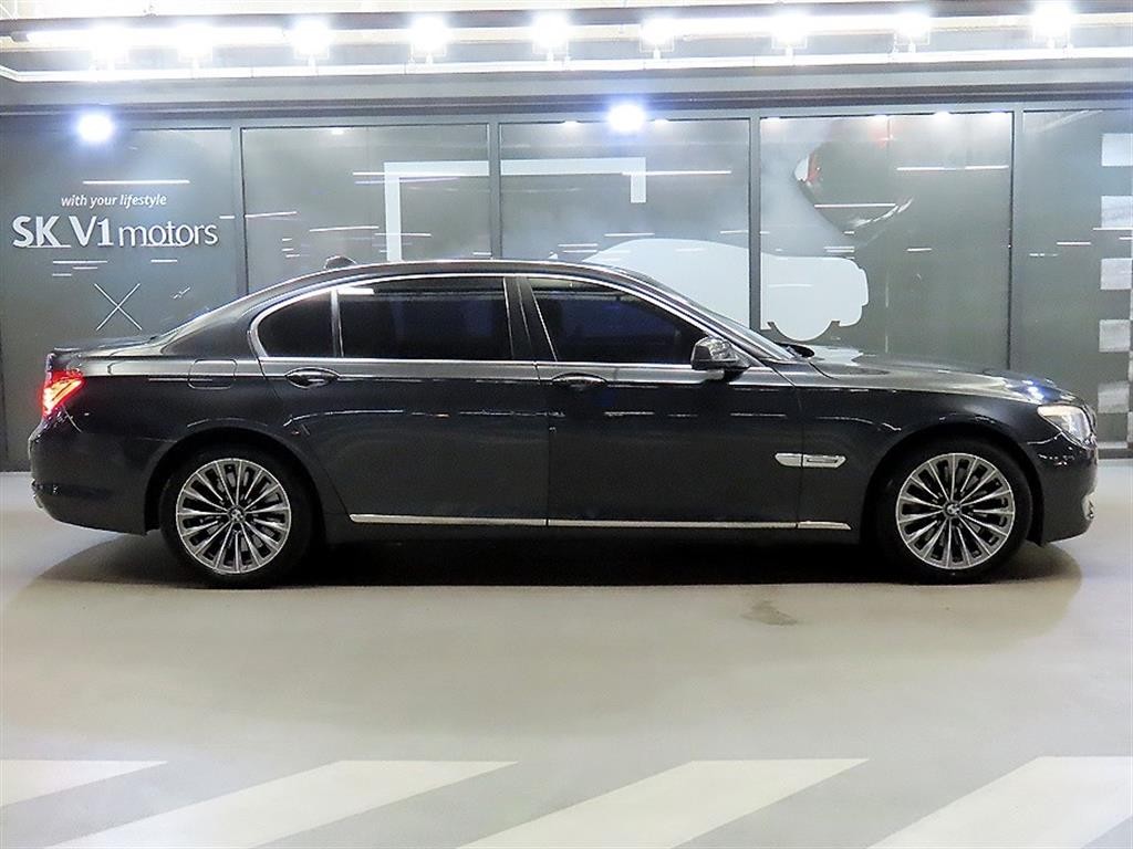 BMW 7시리즈 7시리즈 (F01) 750 Li 이미지 3