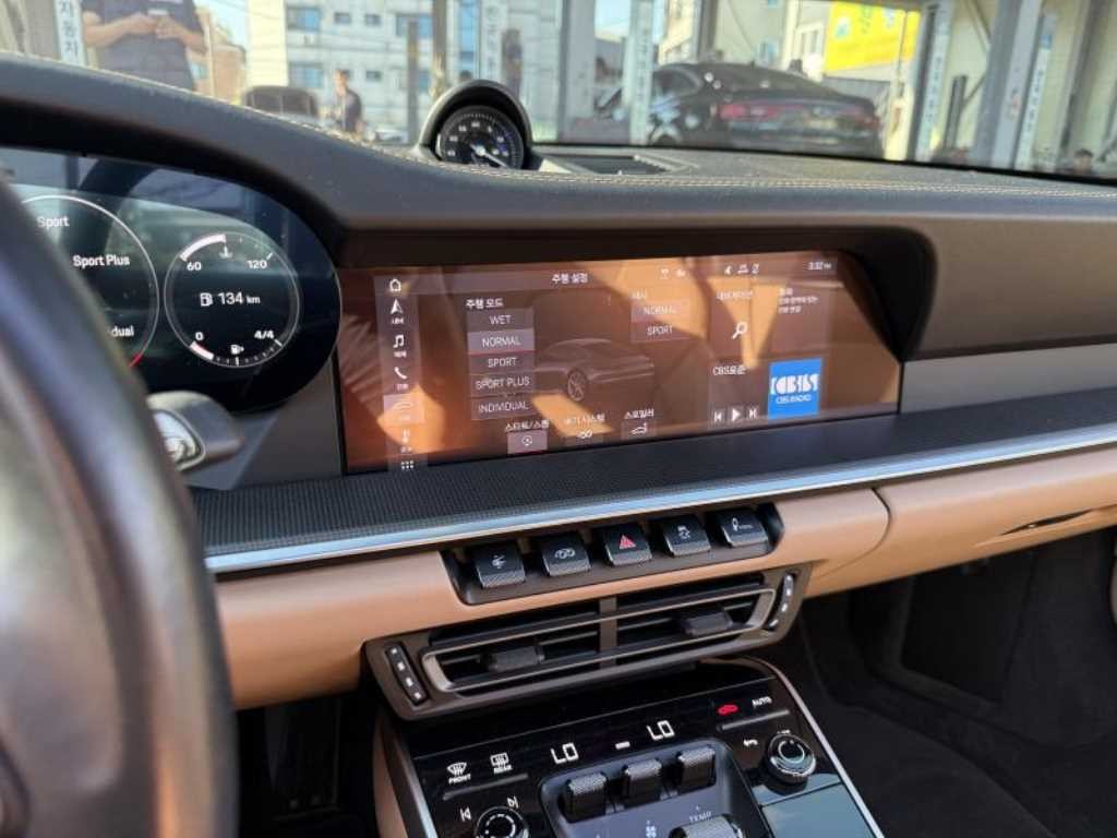 포르쉐 911 911(992) 카레라 4S 이미지 15