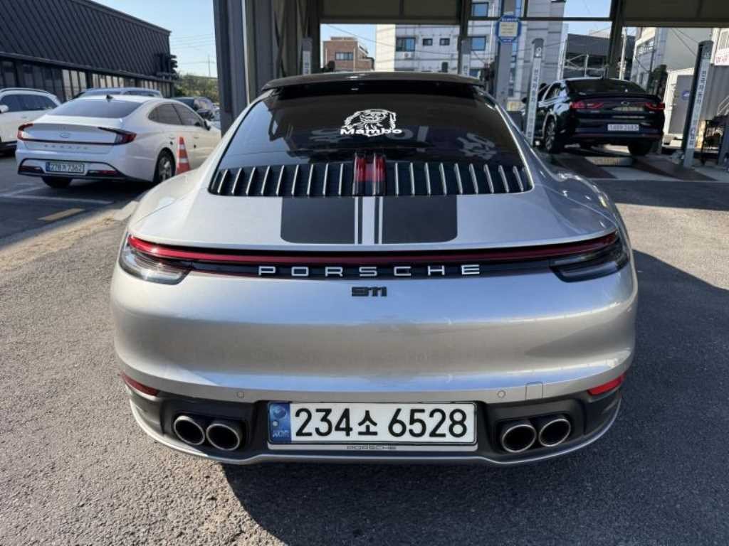 포르쉐 911 911(992) 카레라 4S 이미지 4