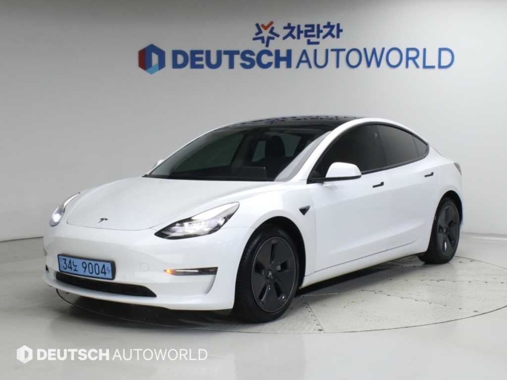테슬라 모델 3 롱 레인지 이미지 1