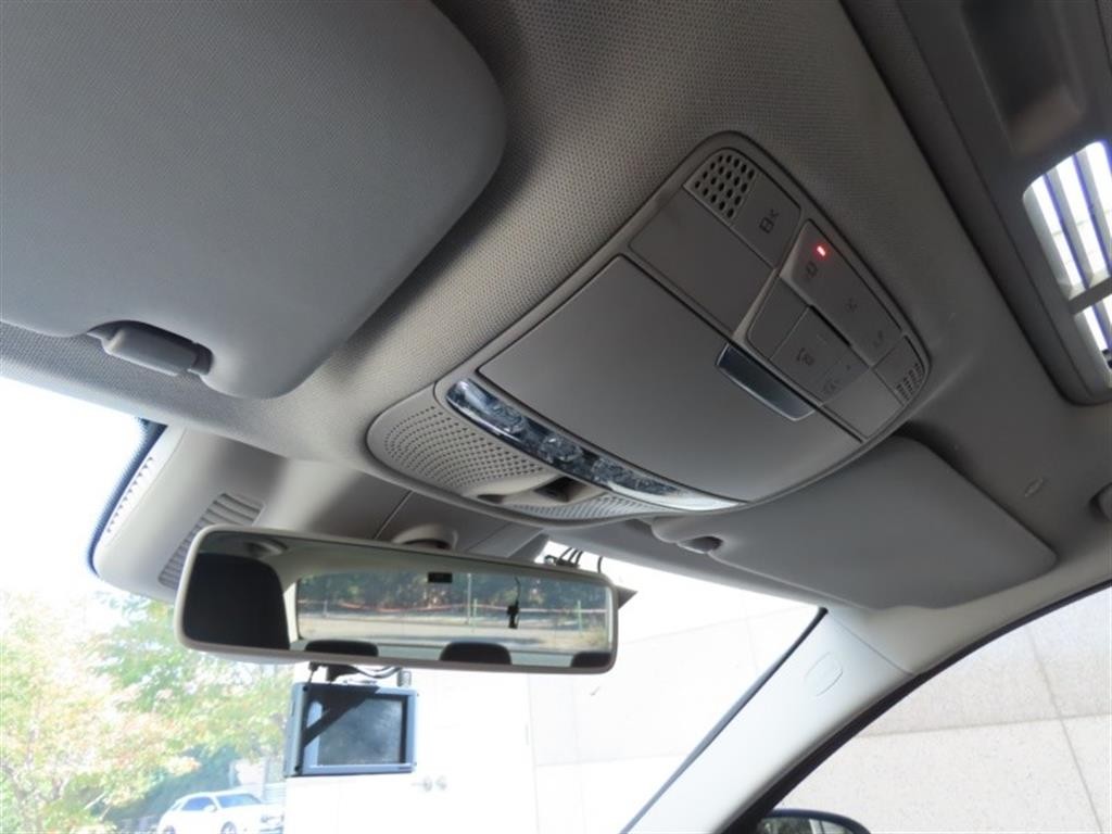 벤츠 C 클래스 C클래스 W205 C220 d 4MATIC 이미지 10