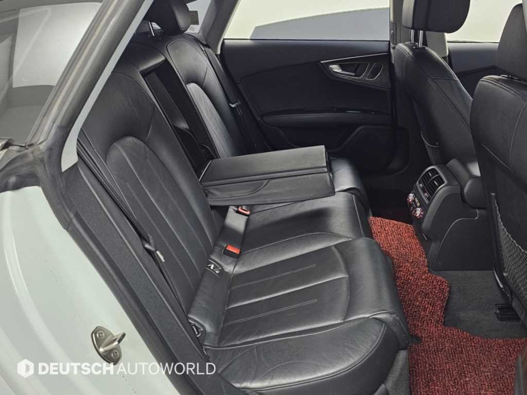 아우디 A7 50 TDI 콰트로 이미지 12