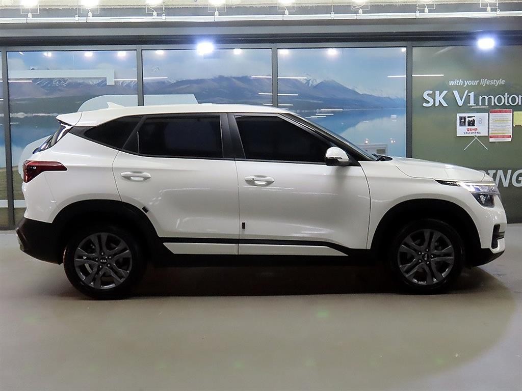 기아 셀토스 디젤 1.6 2WD 프레스티지 이미지 3