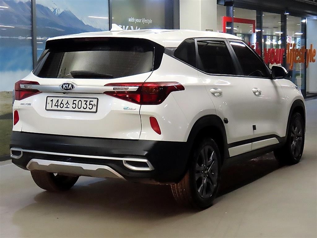 기아 셀토스 디젤 1.6 2WD 프레스티지 이미지 4