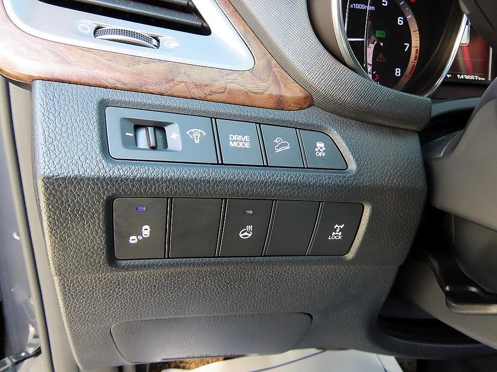 현대 맥스크루즈 더뉴맥스크루즈 3.3 V6 GDI 4WD 프레스티지 이미지 11