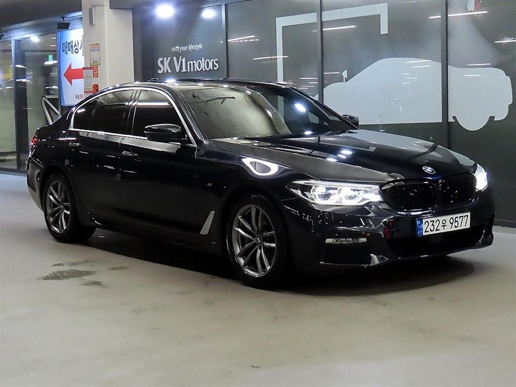 BMW 5시리즈 5시리즈 (G30) 530i M 스포츠 이미지 1