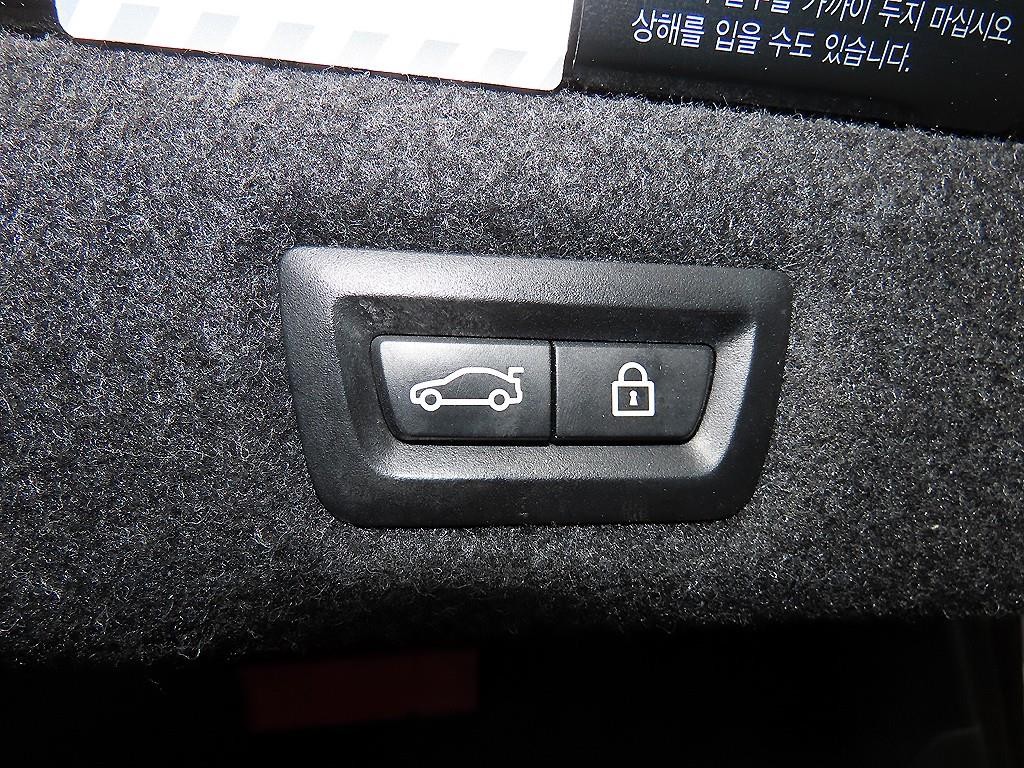 BMW 5시리즈 5시리즈 (G30) 530i M 스포츠 이미지 15