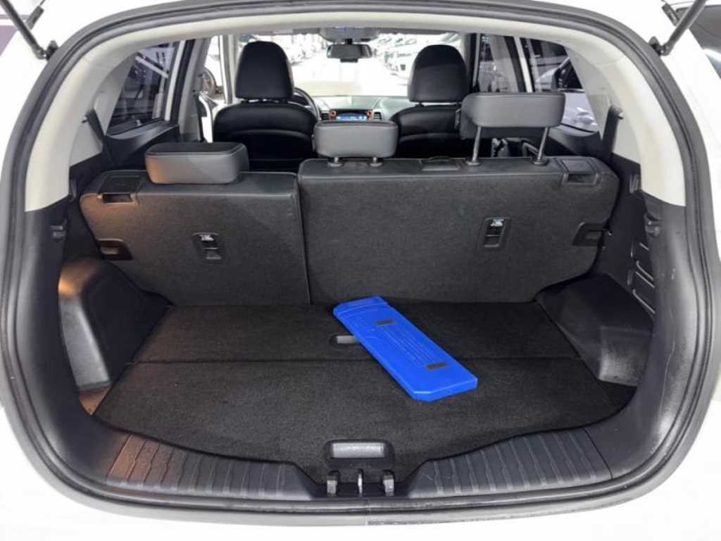 KG모빌리티(쌍용) 티볼리 가솔린 2WD 1.6 LX 최고급형 이미지 18