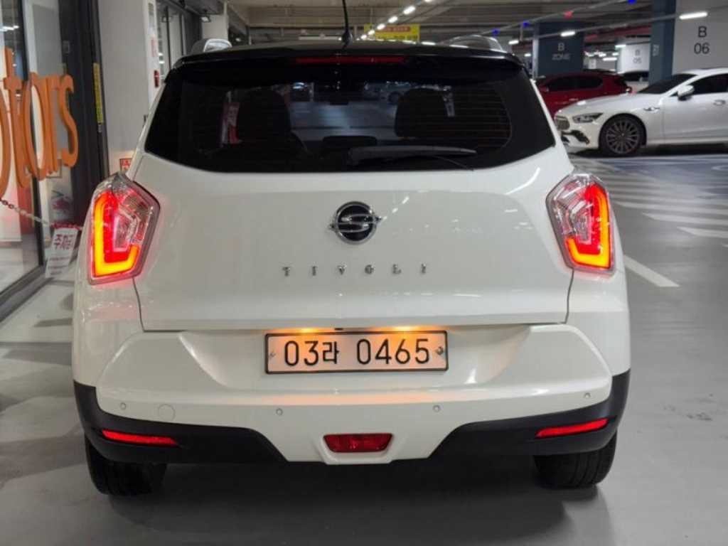 KG모빌리티(쌍용) 티볼리 가솔린 2WD 1.6 LX 최고급형 이미지 5