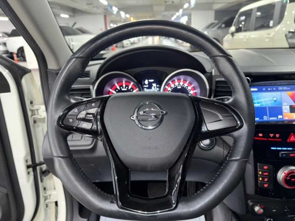 KG모빌리티(쌍용) 티볼리 가솔린 2WD 1.6 LX 최고급형 이미지 8