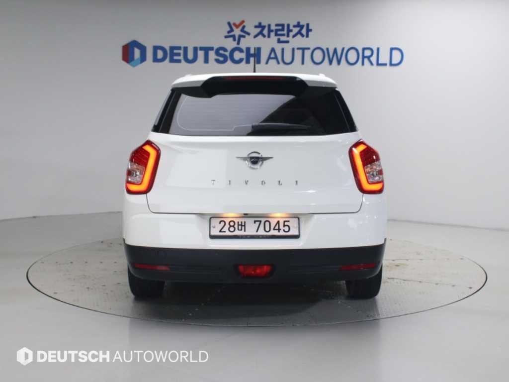 KG모빌리티(쌍용) 티볼리 티볼리 에어 2WD 디젤 1.6 RX 이미지 4