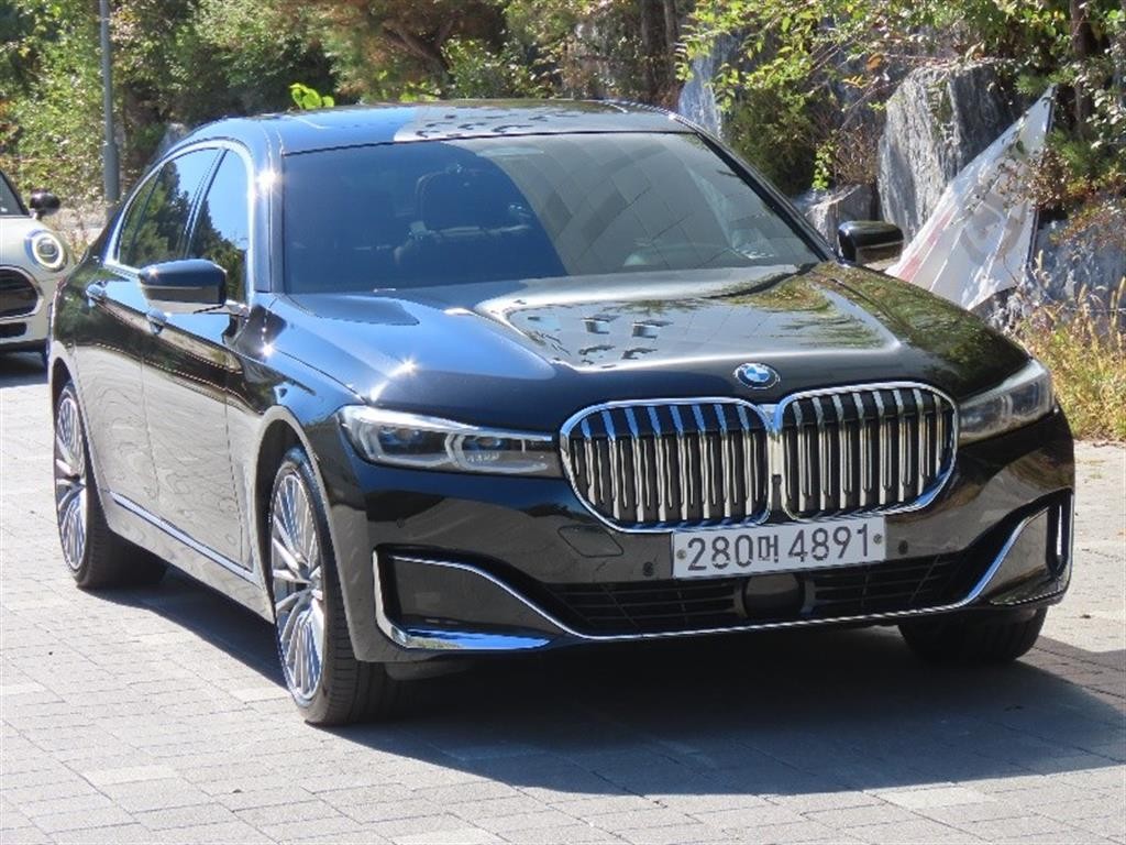 BMW 7시리즈 7시리즈 (G11) 740Li xDrive M SPORT 스포츠 이미지 2