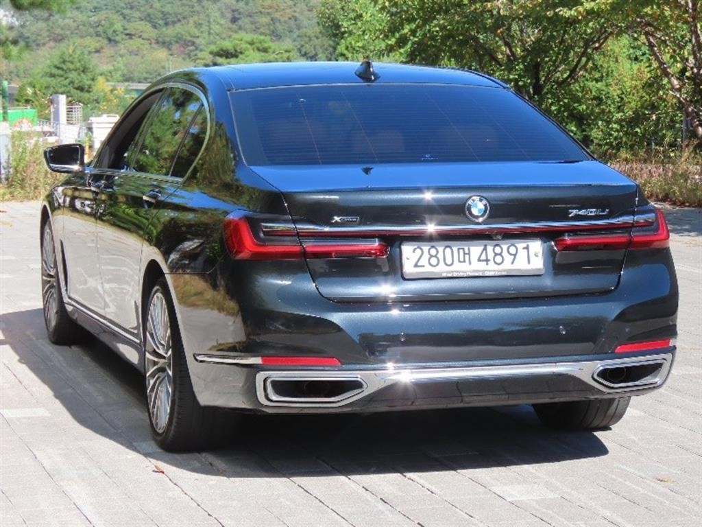 BMW 7시리즈 7시리즈 (G11) 740Li xDrive M SPORT 스포츠 이미지 4