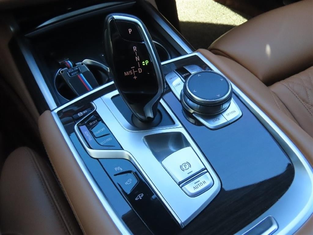 BMW 7시리즈 7시리즈 (G11) 740Li xDrive M SPORT 스포츠 이미지 6