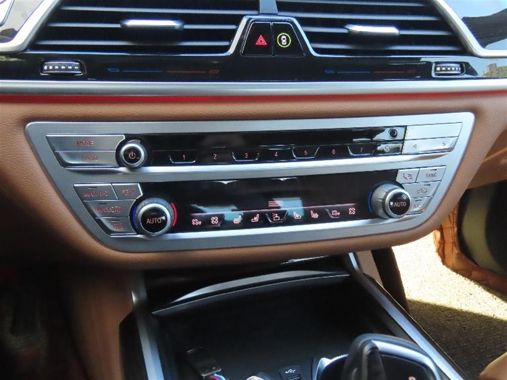 BMW 7시리즈 7시리즈 (G11) 740Li xDrive M SPORT 스포츠 이미지 7