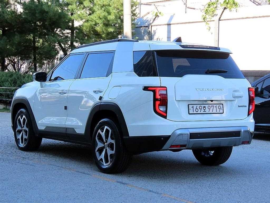 KG모빌리티(쌍용) 토레스 1.5 GDI-T 2WD T7 이미지 3
