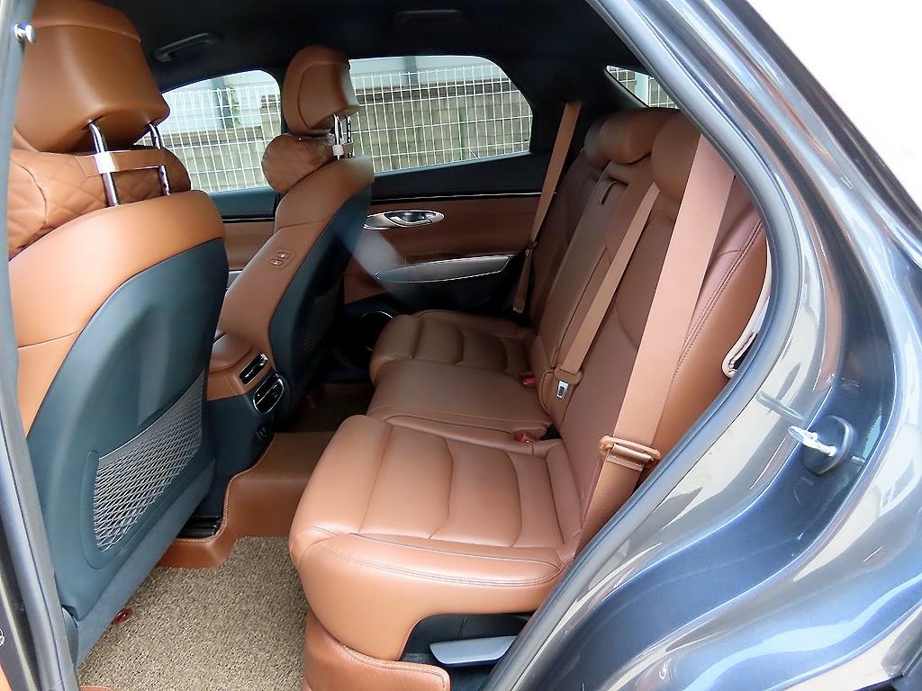 제네시스 GV70 2.5T 가솔린 AWD 기본형 이미지 6