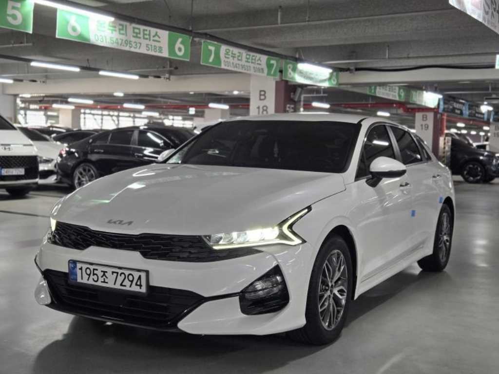 기아 K5 K5 3세대 2.0 트렌디 이미지 2