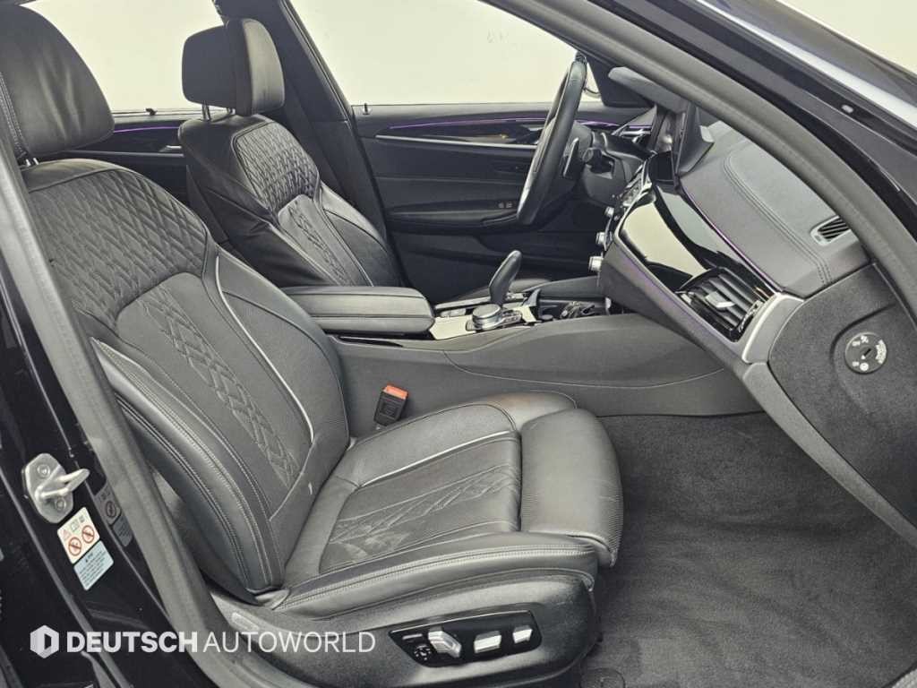 BMW 5시리즈 5시리즈 (G30) 530i xDrive M 스포츠 플러스 이미지 10