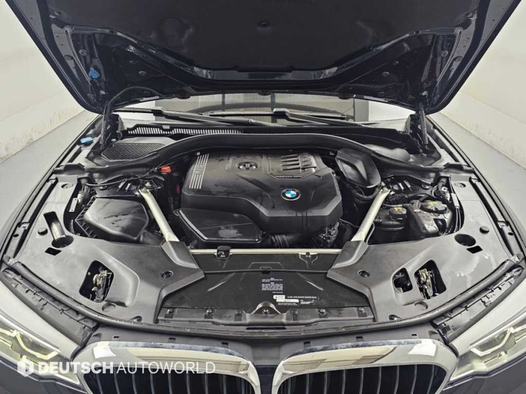 BMW 5시리즈 5시리즈 (G30) 530i xDrive M 스포츠 플러스 이미지 6