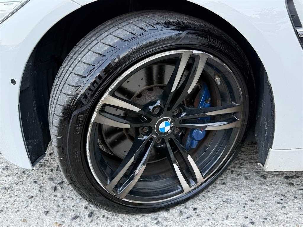 BMW 3시리즈 M3 (F80, E90) M3 세단 이미지 20