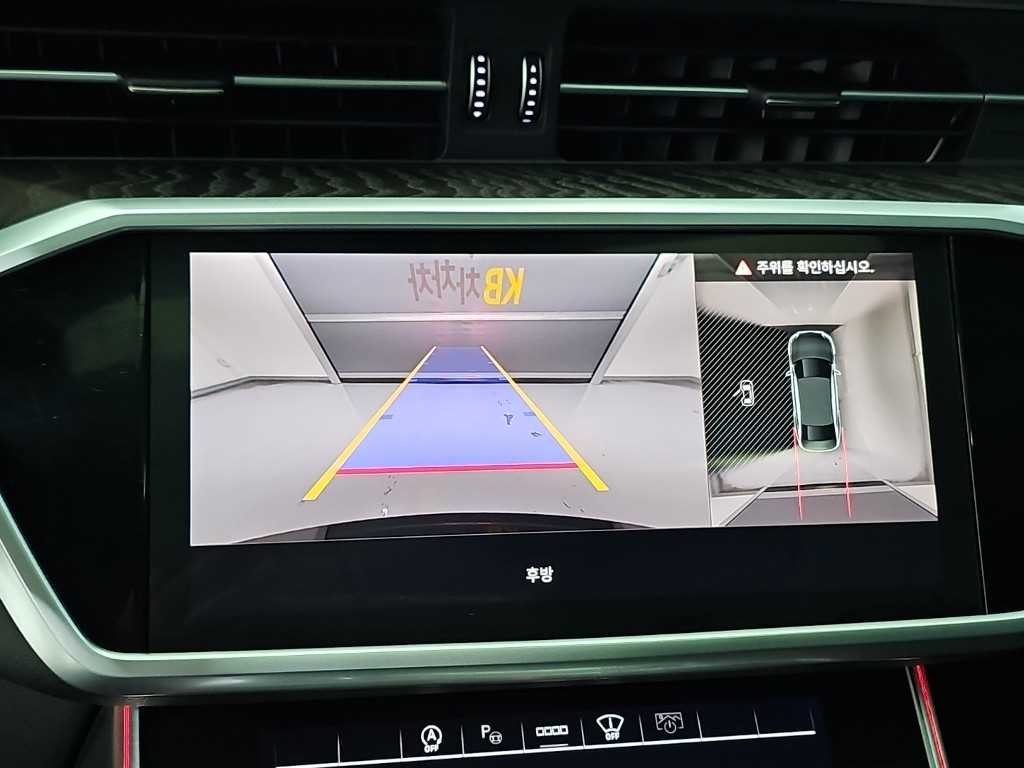 아우디 A6 A6 (C8) 45 TFSI 콰트로 프리미엄 이미지 16