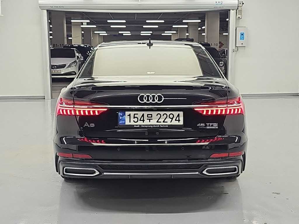 아우디 A6 A6 (C8) 45 TFSI 콰트로 프리미엄 이미지 3
