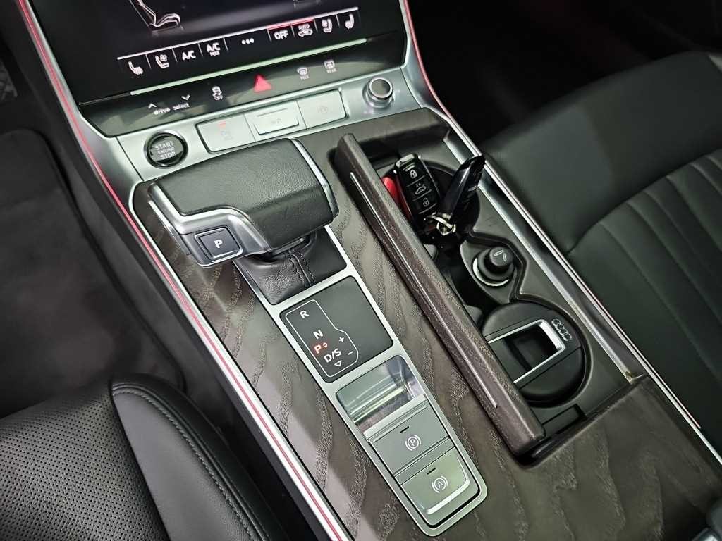 아우디 A6 A6 (C8) 45 TFSI 콰트로 프리미엄 이미지 8
