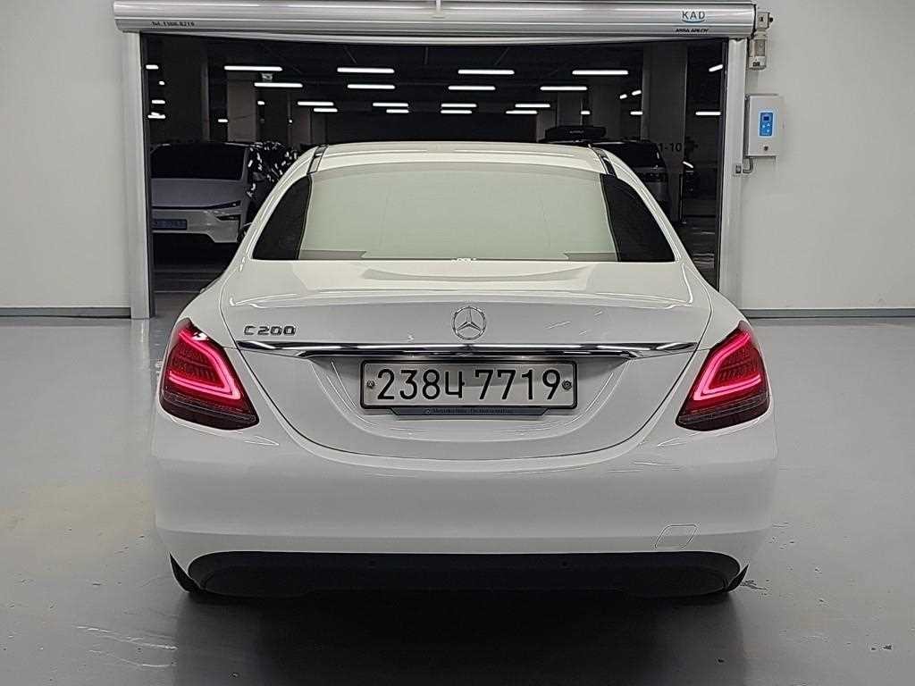 벤츠 C 클래스 C클래스 W205 C200 이미지 3